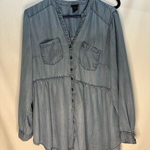 Torrid size 1 denim shirt ruffle hem